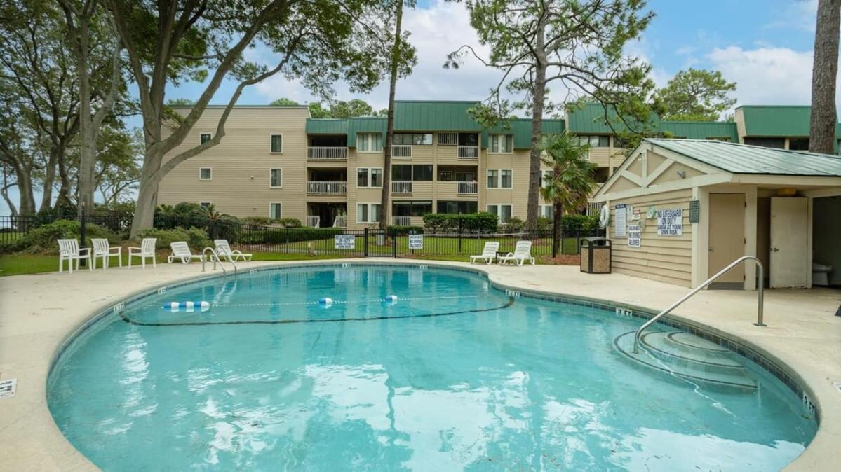 Walk To The Beach Waterfront Oasis Hilton Head Island Exterior foto