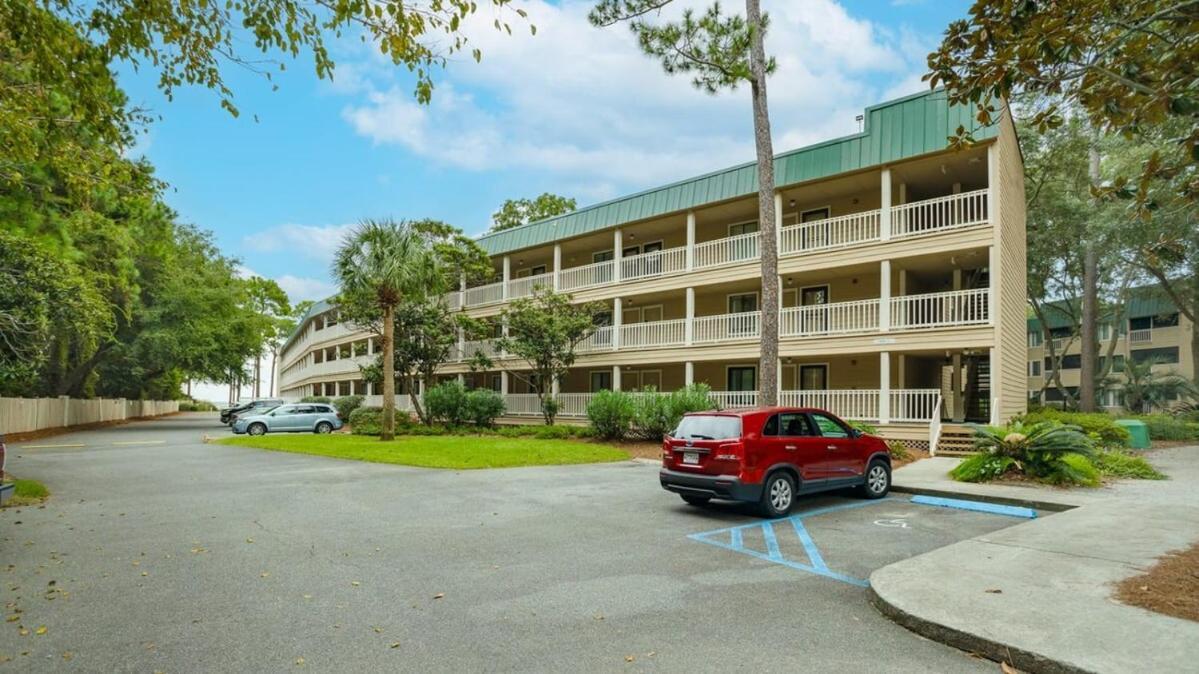 Walk To The Beach Waterfront Oasis Hilton Head Island Exterior foto