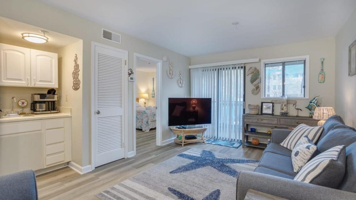 Walk To The Beach Waterfront Oasis Hilton Head Island Exterior foto